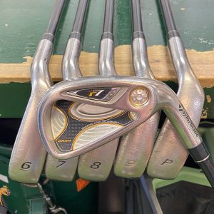 Used RH TaylorMade r7 Draw Iron Set 5-PW Reax 55g Graphite Regular Flex
