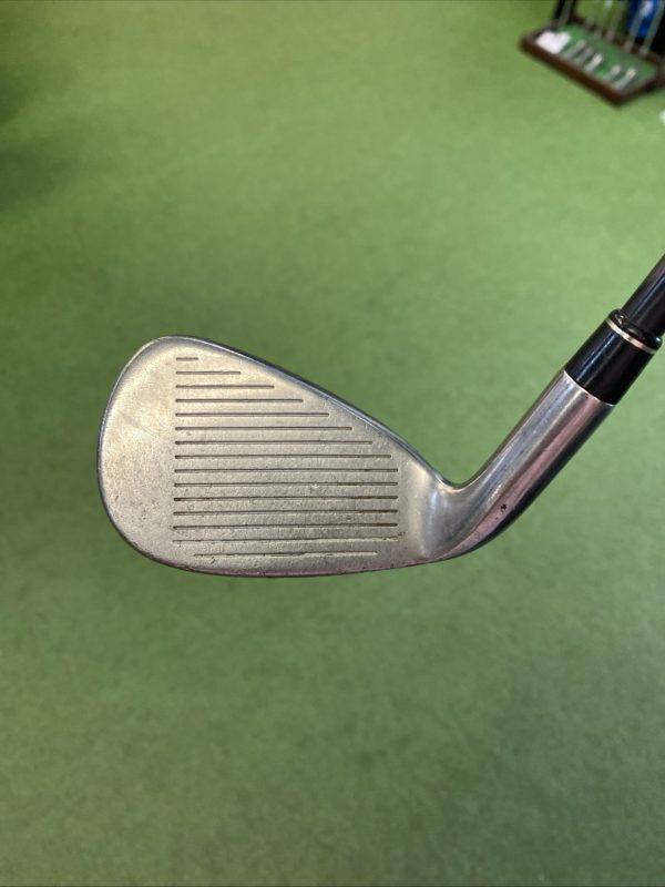 Used RH TaylorMade r7 Draw Iron Set 5-PW Reax 55g Graphite Regular Flex
