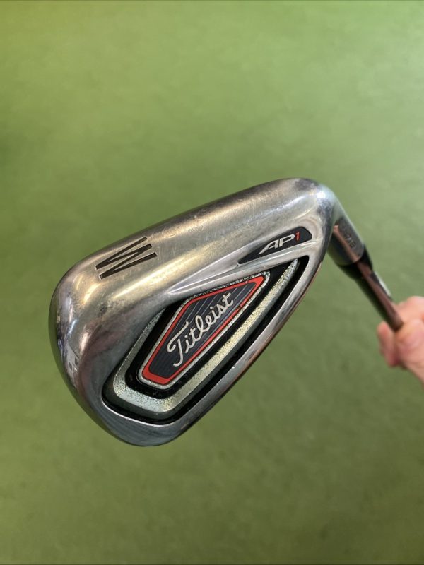 Used RH Titleist 716 AP1 Pitching Wedge Kuro Kage 65g Graphite Seniors - Image 3
