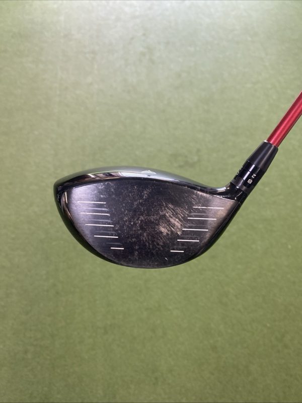 Used RH Titleist 915 D3 9.5* Driver Prolaunch Red 65g Graphite Stiff Flex - Image 4