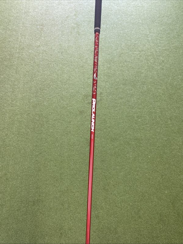 Used RH Titleist 915 D3 9.5* Driver Prolaunch Red 65g Graphite Stiff Flex - Image 7