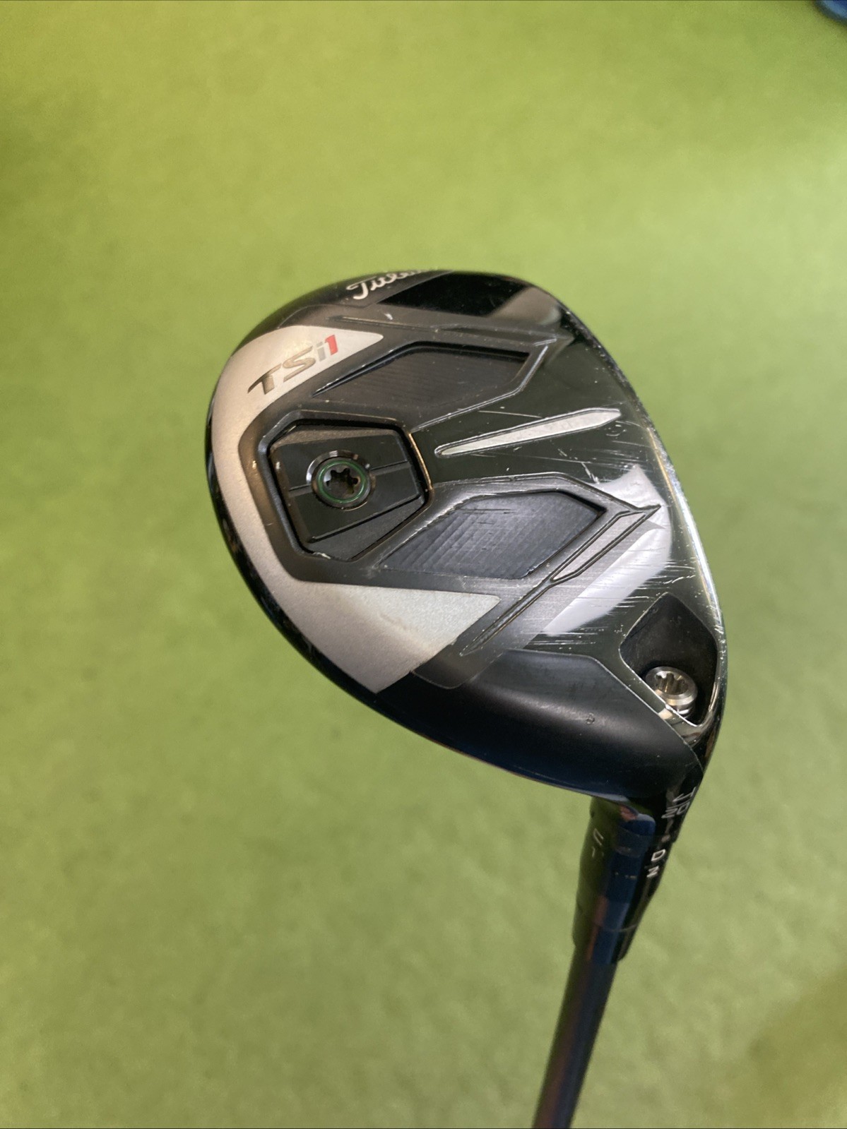 Used RH Titleist TSi1 20* 4 Hybrid HZRDUS Hand Crafted Extra Stiff 4H - Image 3