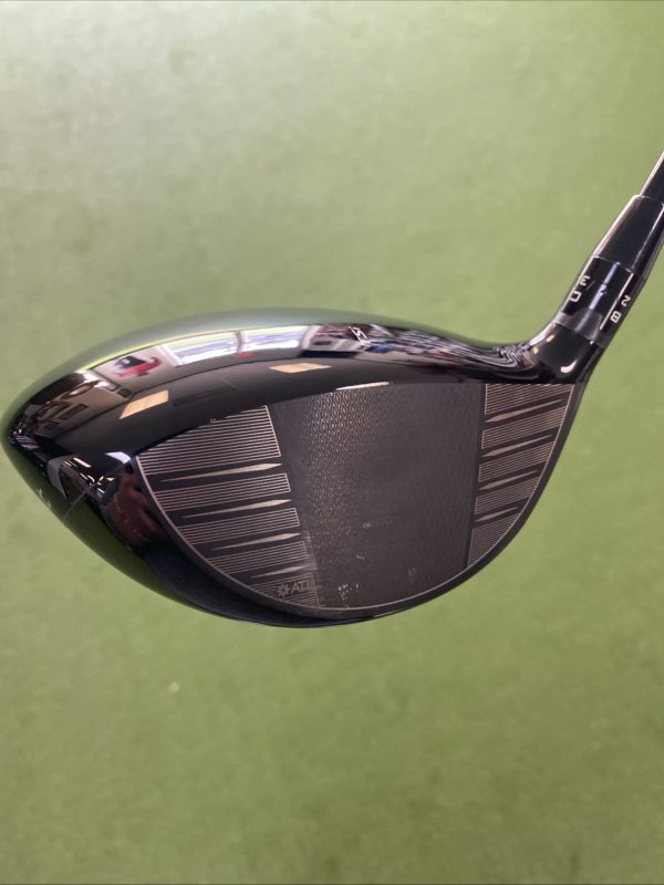 Used RH Titleist TSi4 9* Driver HZRDUS RDX Smoke 60g Graphite Stiff - Image 5