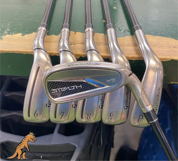 Used TaylorMade Stealth HD Iron Set 5-PW Fujikura Ventus Graphite Regular Flex