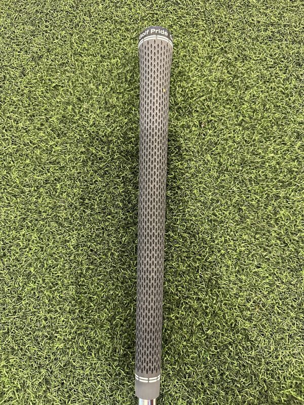 Dynamic-Gold-105g-R300-7-Iron-Shaft-356068075057-3