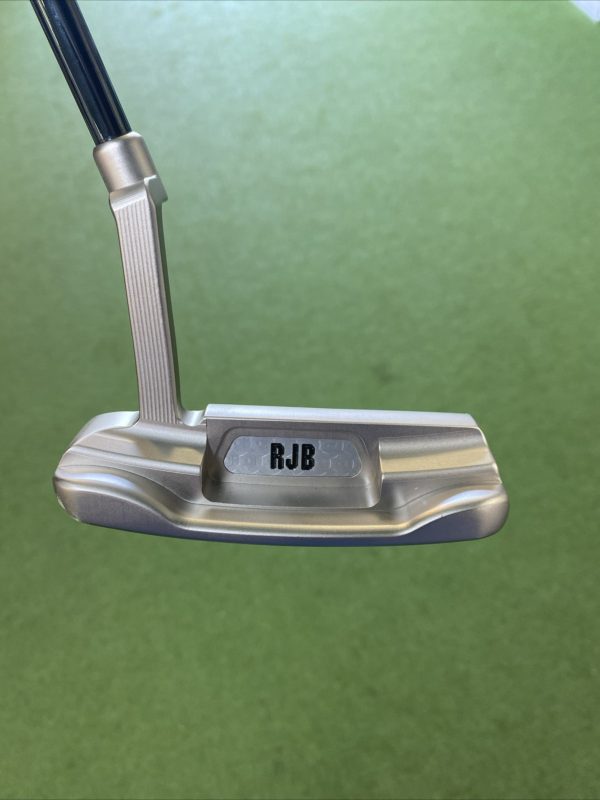 Rare Bettinardi Small Bones Soft Carbon 2/10 35” Putter MINT