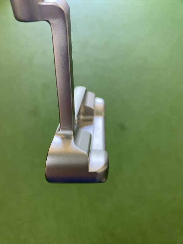 Rare Bettinardi Small Bones Soft Carbon 2/10 35” Putter MINT