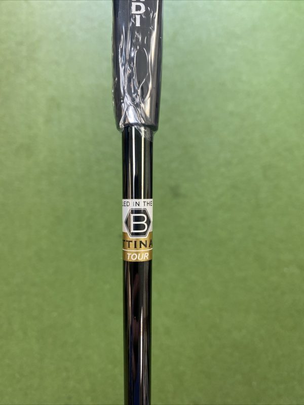 Rare Bettinardi Small Bones Soft Carbon 2/10 35” Putter MINT