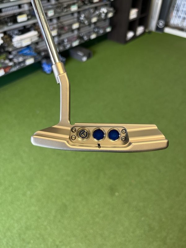 Scotty Cameron Circle T TN2 Newport 2 Blade Putter - Image 5