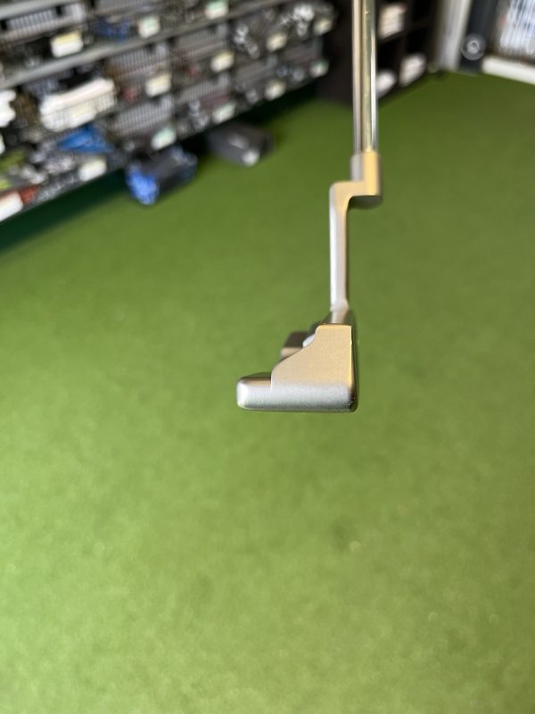 Scotty Cameron Circle T TN2 Newport 2 Blade Putter - Image 6