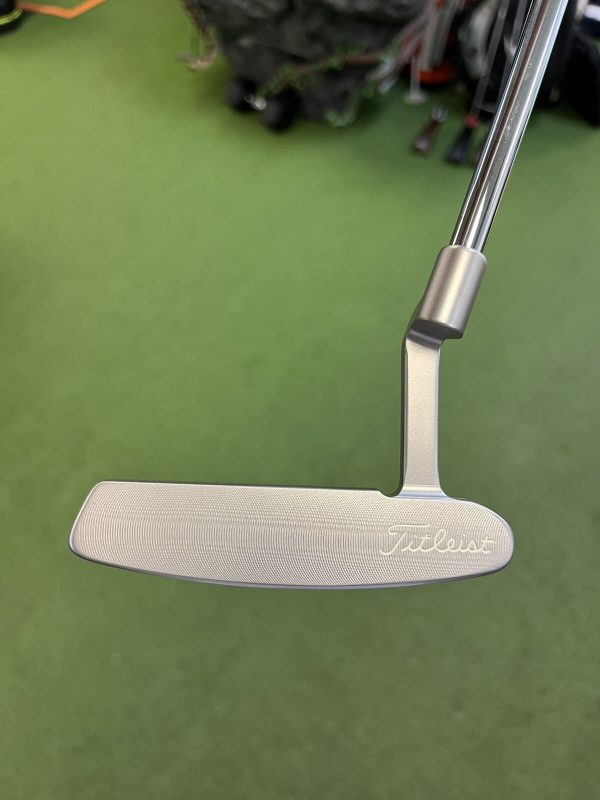 Scotty Cameron Inspired by Davis Love III Newport Beach RH 35”