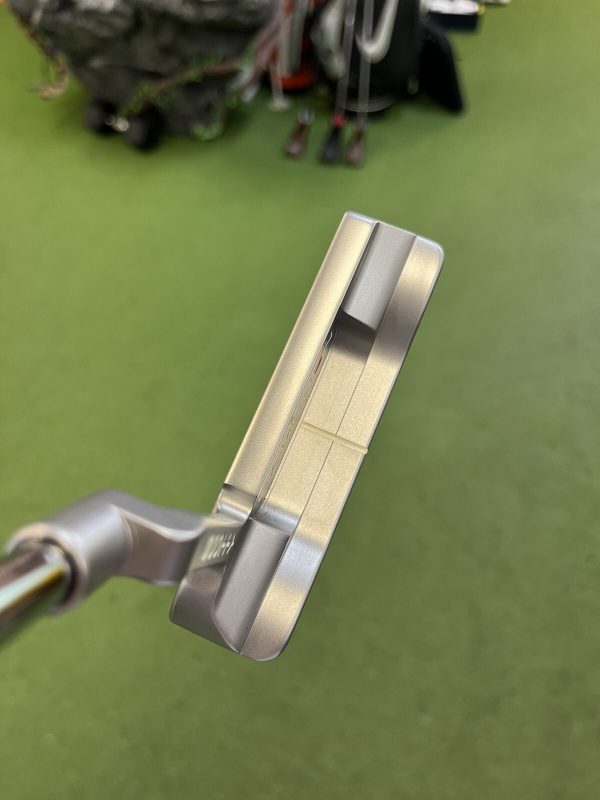 Scotty Cameron Inspired by Davis Love III Newport Beach RH 35”