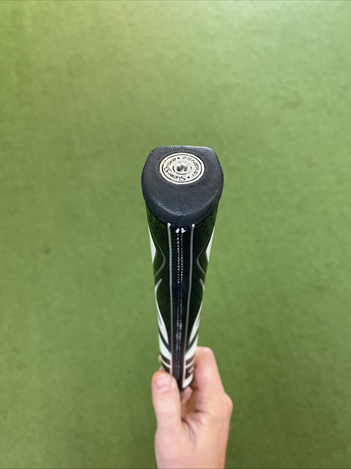 Tour Issue Odyssey White Hot 2-Ball 35” Mallet Putter - Image 10