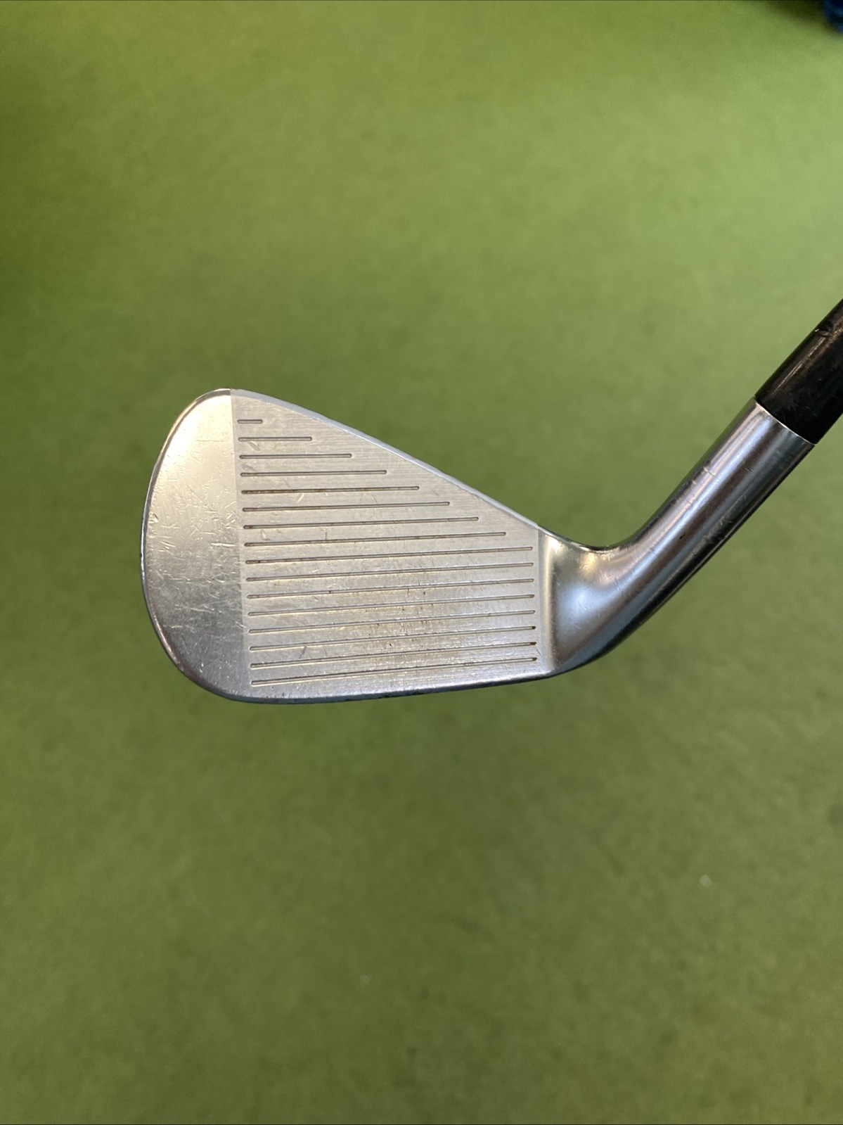 Tour Issue Srixon ZX7 “U-H” Iron Set 4-PW Dynamic Gold Tour Issue X100 Steel - Image 12