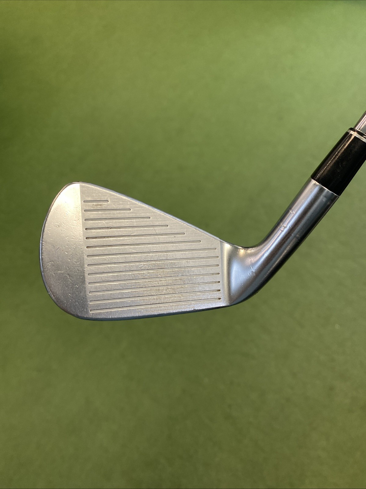 Tour Issue Srixon ZX7 “U-H” Iron Set 4-PW Dynamic Gold Tour Issue X100 Steel - Image 10