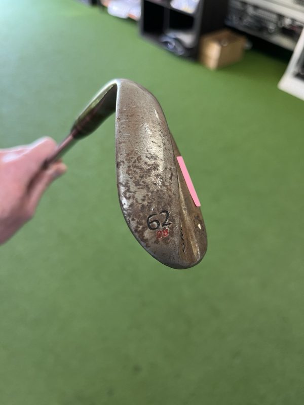 Tour-Issue-Titleist-Vokey-SM6-62-Wedge-PX-60-356660831747-3