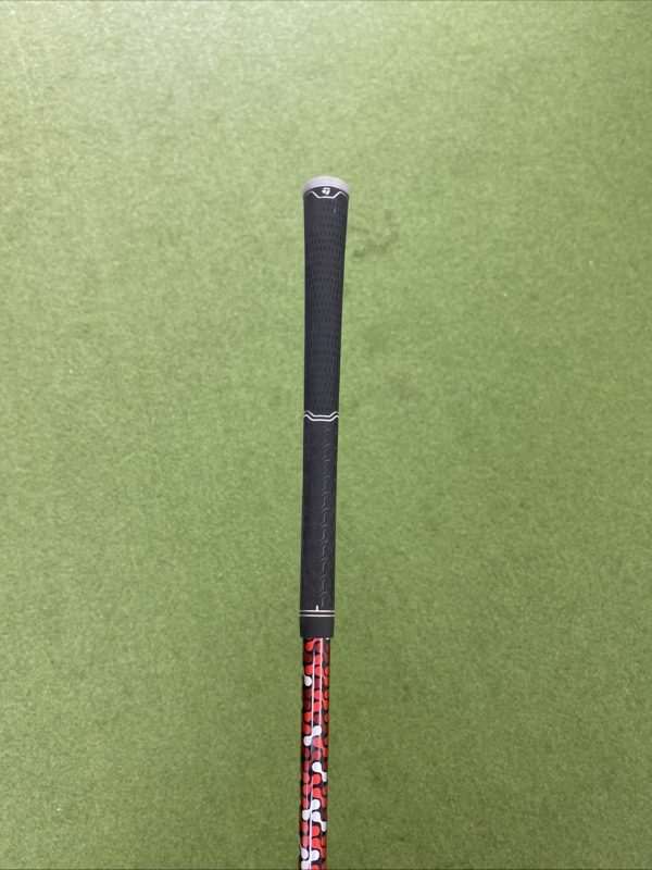 Used LH TaylorMade M4 15* 3-Wood Fujikura Atmos Graphite Regular Flex - Image 9