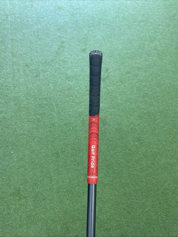 Used RH Cobra King F9 9* Driver HZRDUS Smoke 60g Graphite Stiff Flex - Image 9