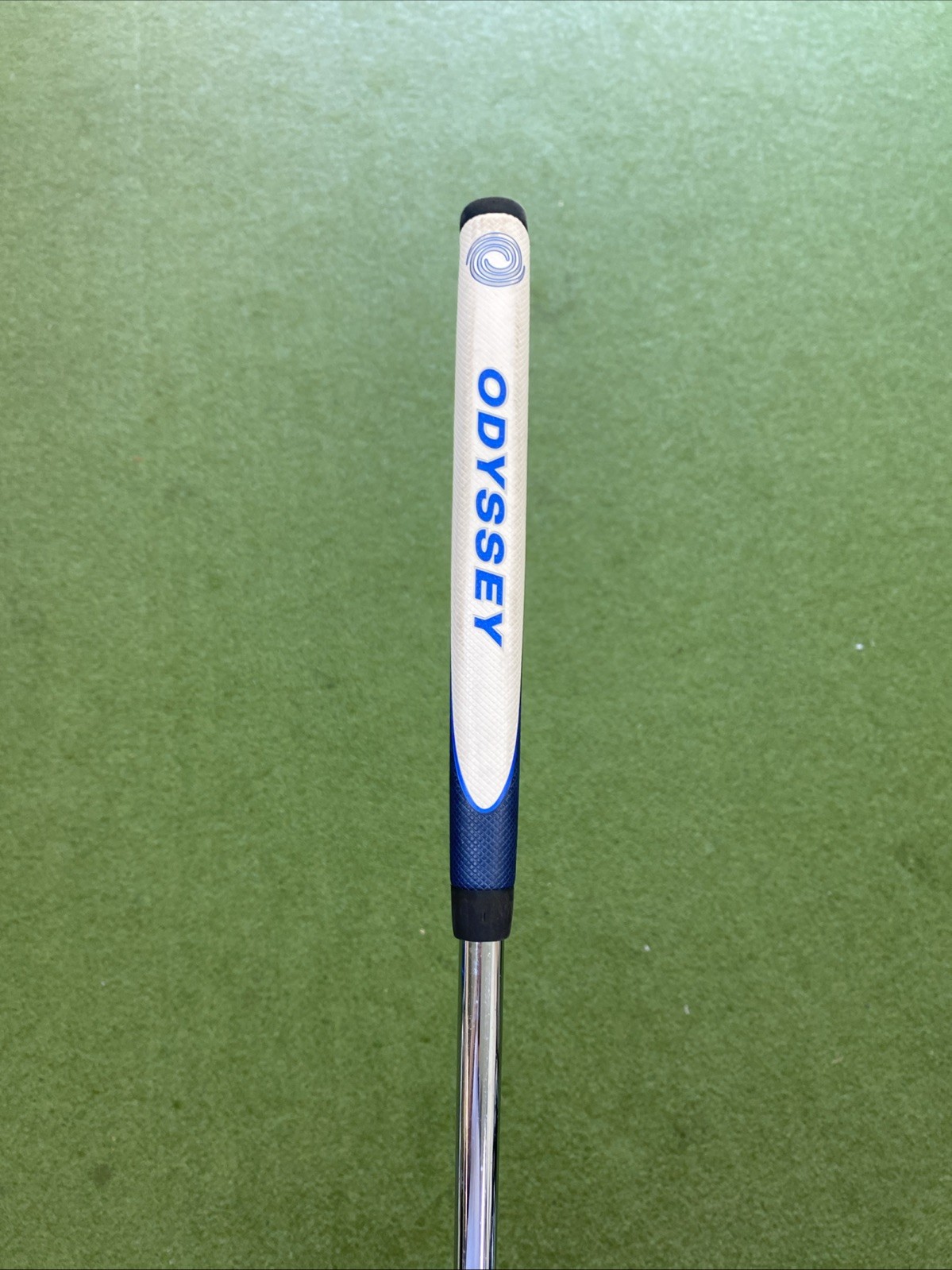 Used RH Odyssey Ai-One #1 Silver 35” Putter + HC - Image 9