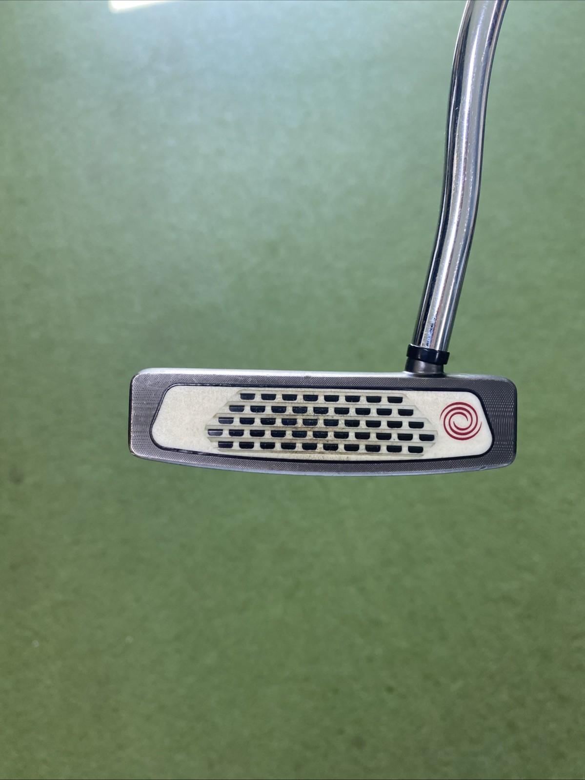 Used RH Odyssey EXO Indianapolis 34” Mallet Putter - Image 3