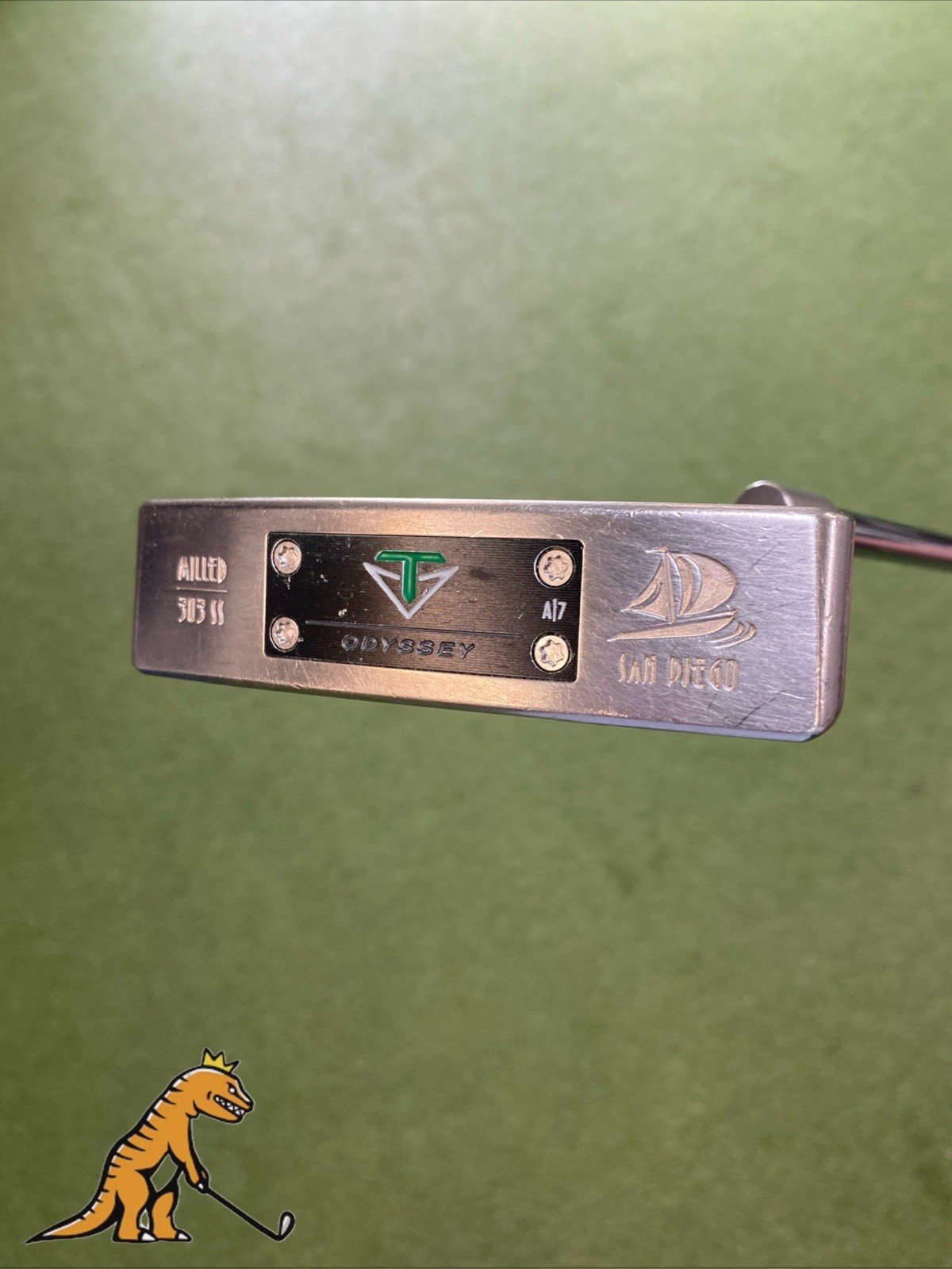Used RH Odyssey Toulon San Diego 35” Blade Putter + HC