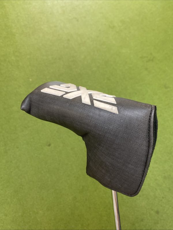 Used RH PXG 0211 V-42 35” Blade Putter + HC