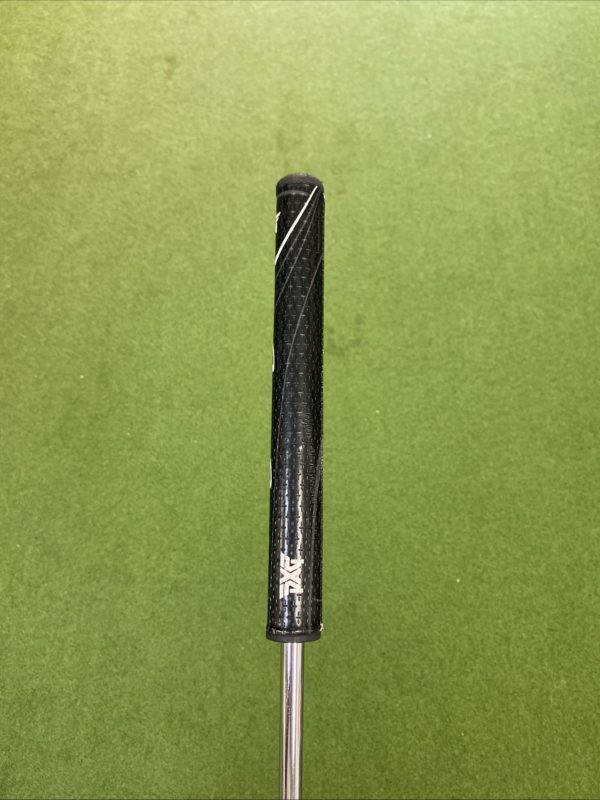 Used RH PXG 0211 V-42 35” Blade Putter + HC