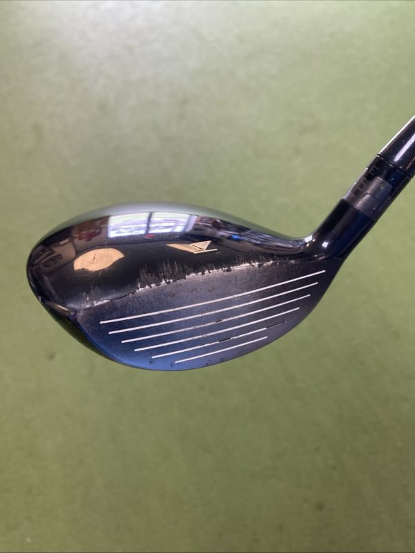 Used RH Titleist 910 Fd 15* 3-Wood Diamana Ahina Graphite Stiff Flex - Image 5