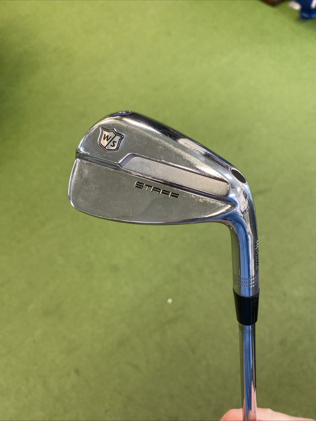 Used RH Wilson Staff Model CB/MB Combo Iron Set 4-PW Dynamic Gold S300 Steel - Image 15