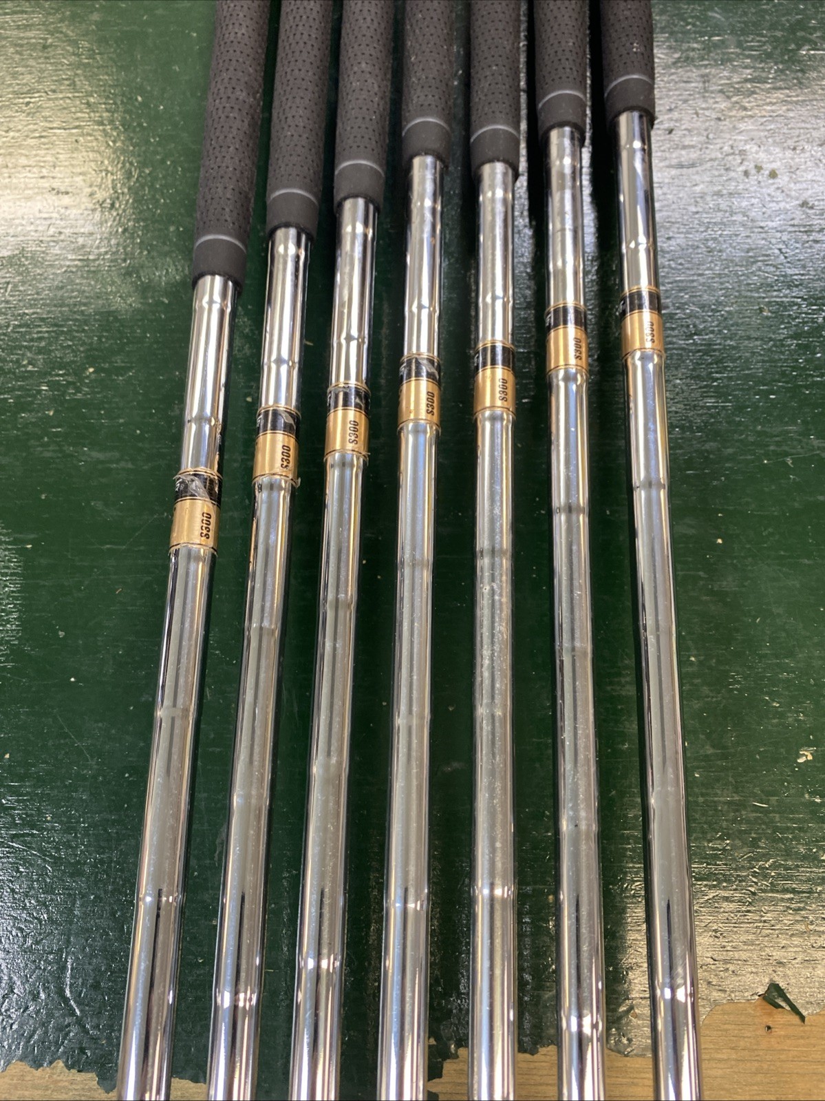 Used RH Wilson Staff Model CB/MB Combo Iron Set 4-PW Dynamic Gold S300 Steel - Image 17