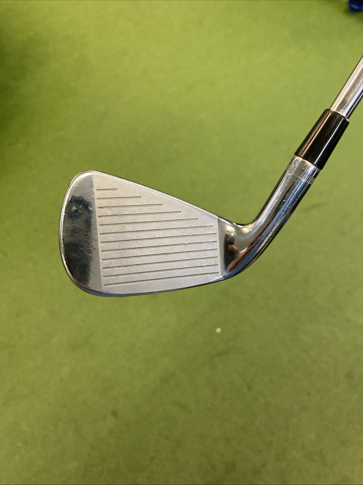 Used RH Wilson Staff Model CB/MB Combo Iron Set 4-PW Dynamic Gold S300 Steel - Image 4