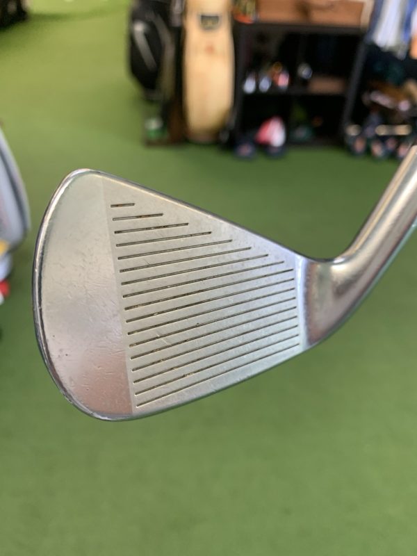Callaway-RAZR-4-Iron-Muscle-Back-Project-X-Shaft-Right-Handed-357272294078-7