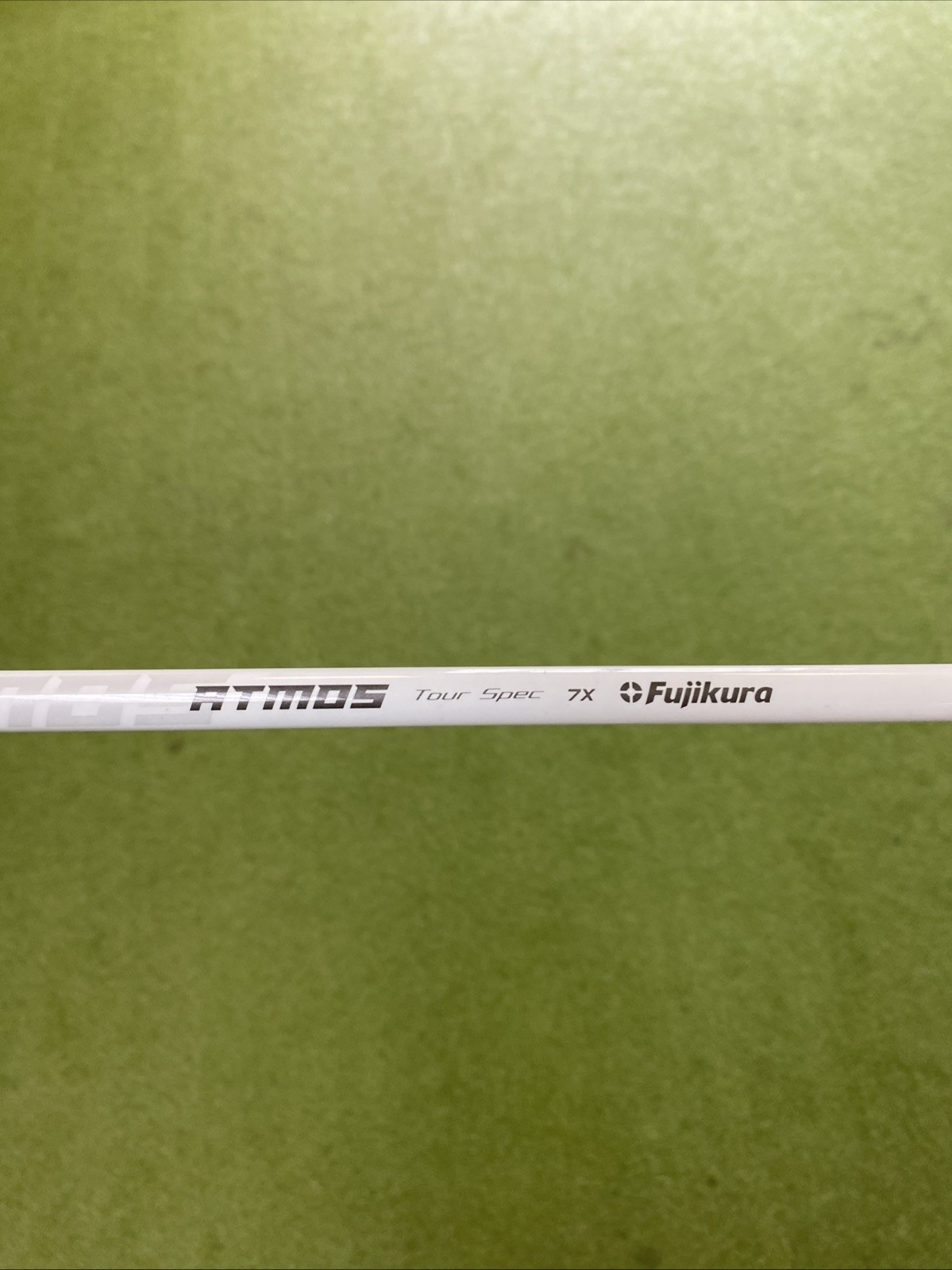 Fujikura Atmos Tour Spec Black Driver Shaft 7X 70g Extra Stiff Graphite - Image 3