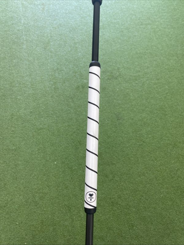 LAB Golf DIrected Force 2.1 46” Broomstick Putter + HC L.A.B. Golf - Image 9