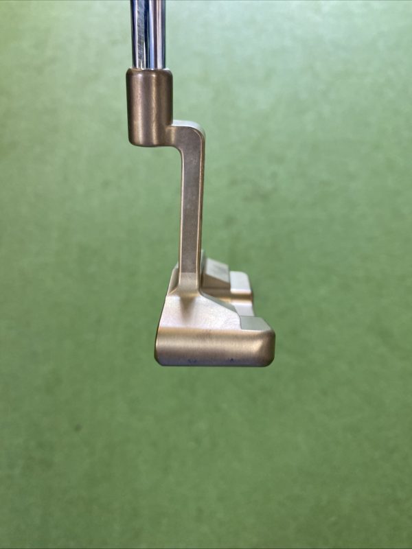 Mint Bettinardi 3/4 Copper 35” Putter 3 Of 7 - Image 4