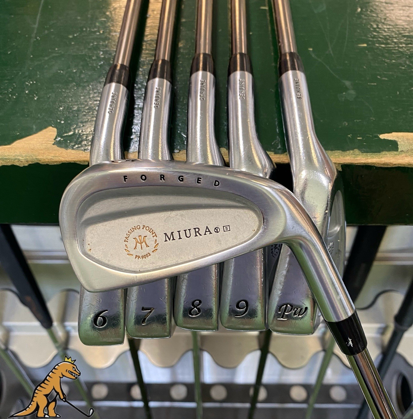 RH Miura Forged/1957 Combo Iron Set 5-PW Recoil 95g Regular Flex Graphite