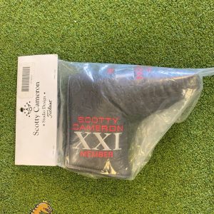 Scotty Cameron 2021 XXI Club Member Gray & Red Putter Head Cover