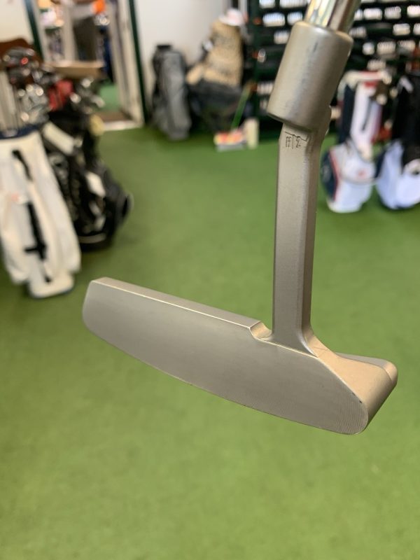 Tour-Issue-Odyssey-Toulon-Garage-San-Diego-Fly-Milled-Face-Putter-355-RH-357334008528-6