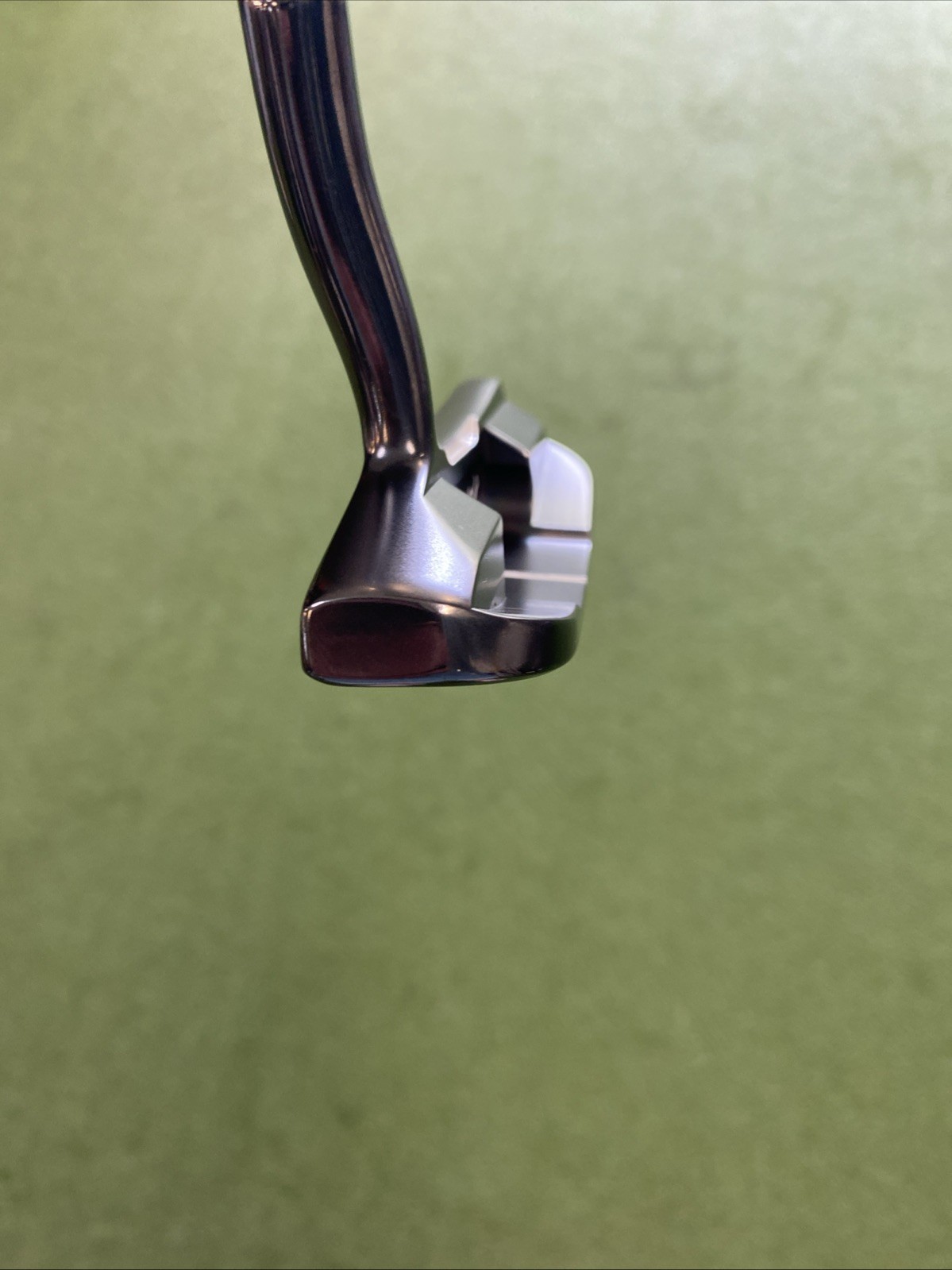 Tour Issue TP Mills Black Oxide 34” Blade Putter - Image 6