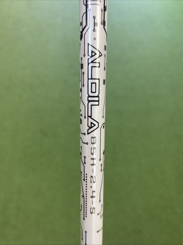 Used Callaway Rogue Hybrid Set 17*, 21* Aldila Rogue 85g Graphite Stiff Flex - Image 7