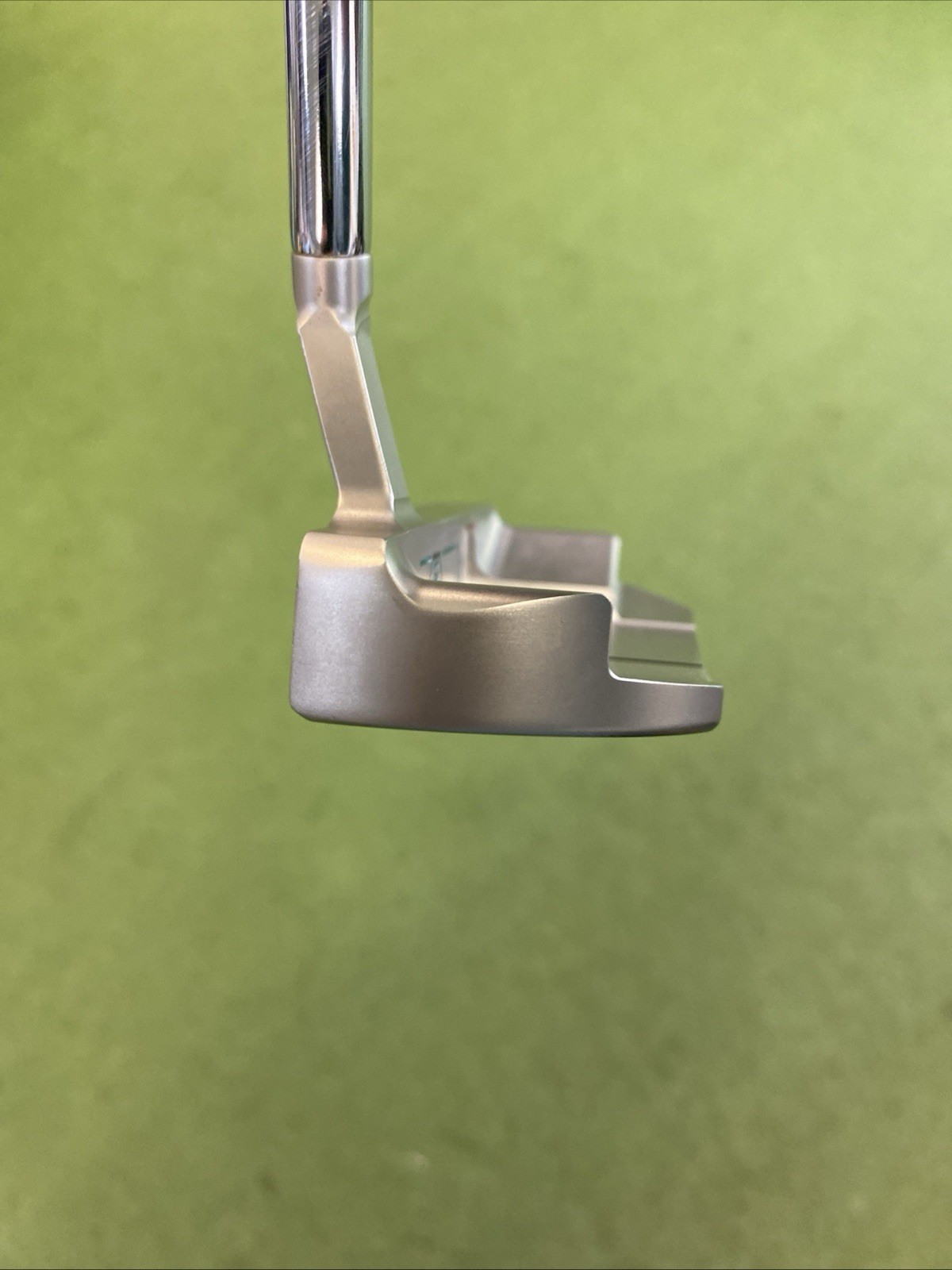 Used RH Bettinardi Studio Stock 303SS 35 35” Mallet Putter - Image 4