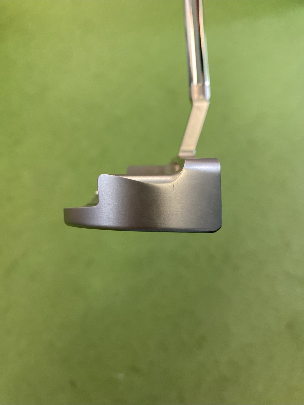 Used RH Bettinardi Studio Stock 303SS 35 35” Mallet Putter - Image 5