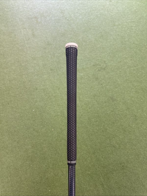 Used RH Cobra King SZ 9* Driver Tensei AV 65g Graphite Stiff Flex - Image 9