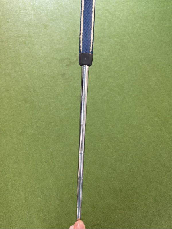 Used RH Odyssey Two Ball Ten 40” Armlock Mallet Putter - Image 8