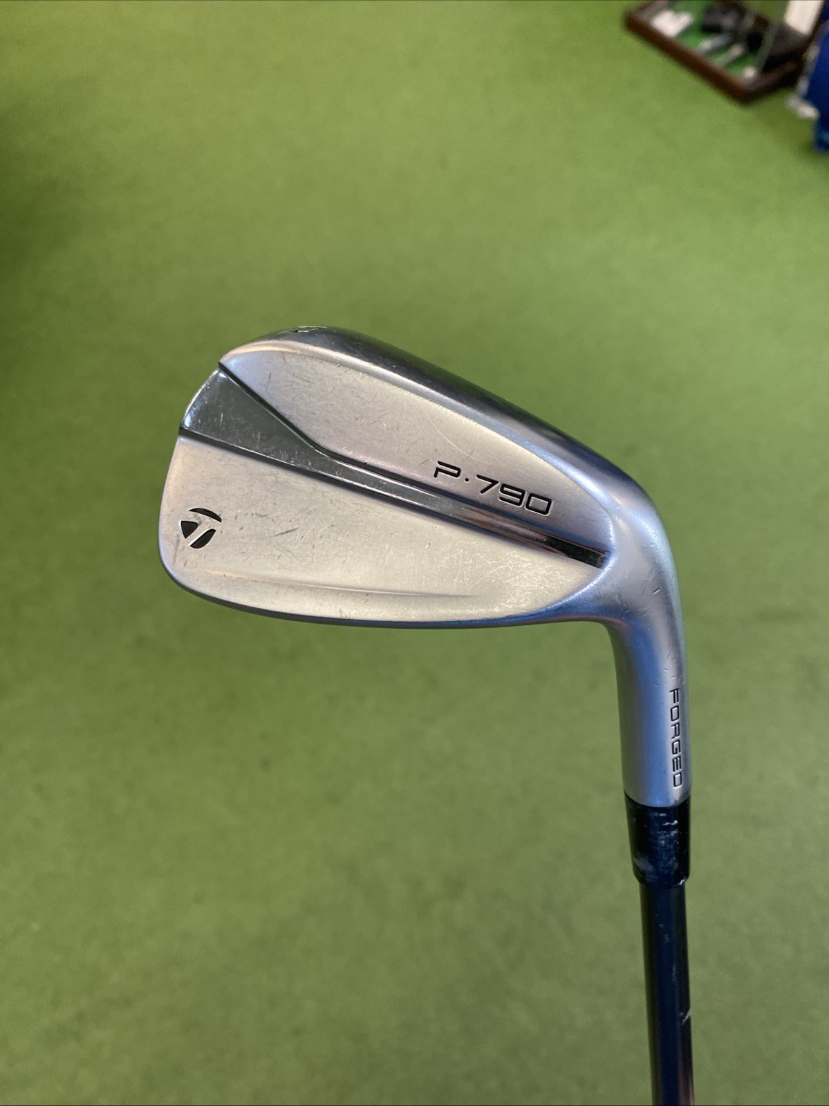 Used RH TaylorMade P790 Iron Set 5-PW Recoil ES 60g Regular Flex Graphite - Image 13