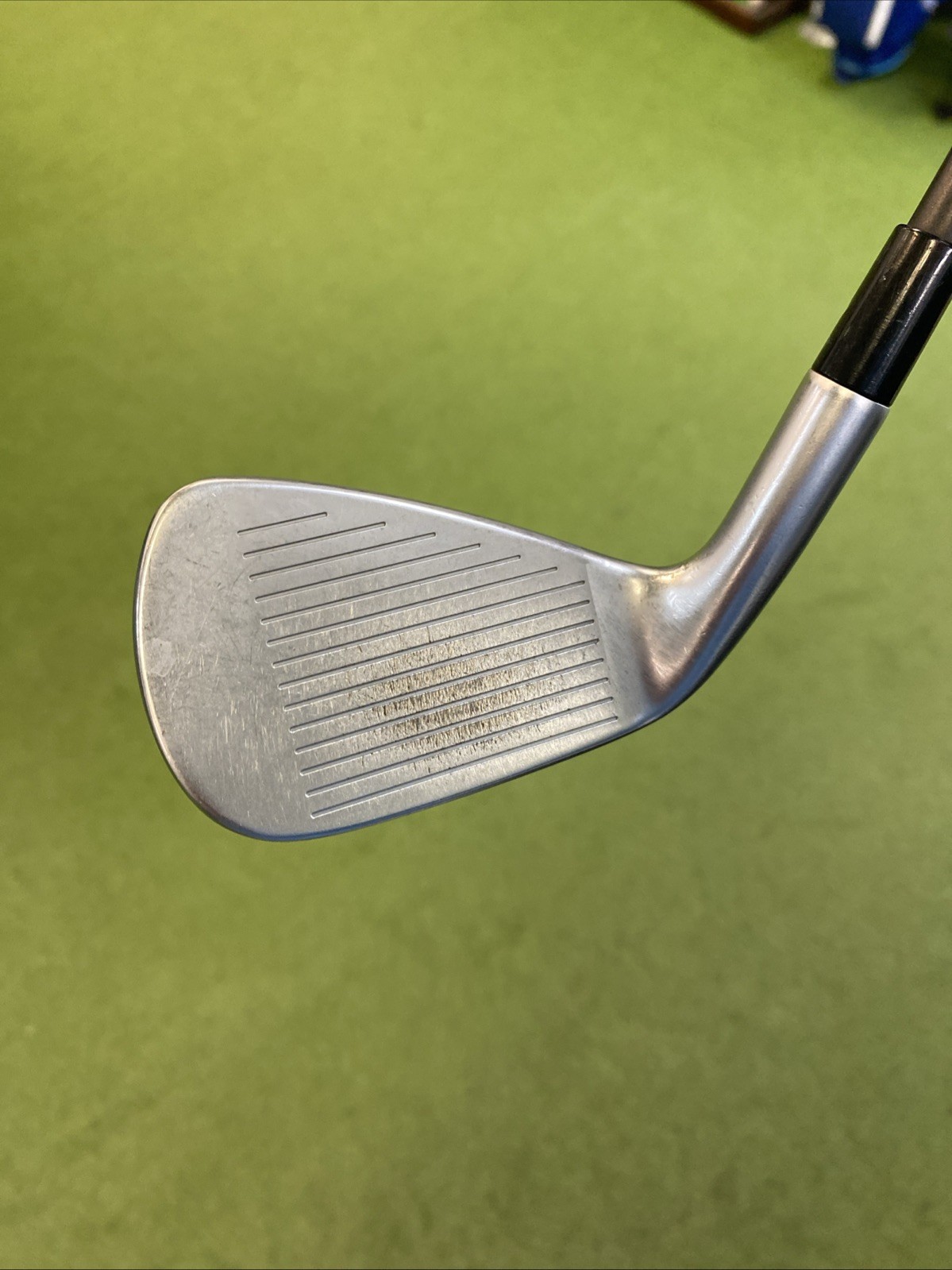 Used RH TaylorMade P790 Iron Set 5-PW Recoil ES 60g Regular Flex Graphite - Image 10