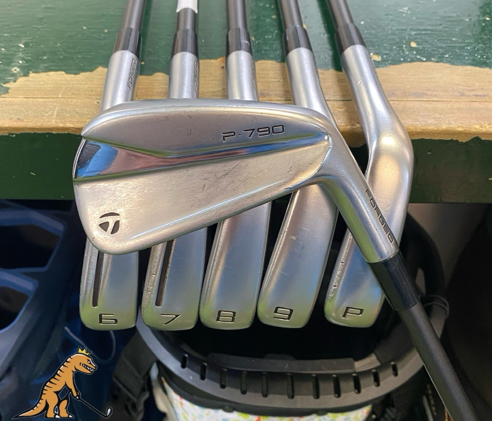 Used RH TaylorMade P790 Iron Set 5-PW Recoil ES 60g Regular Flex Graphite