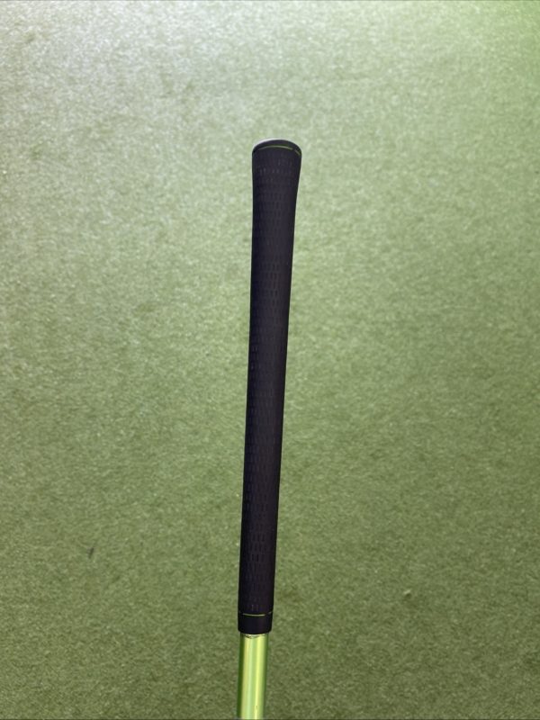 Used RH TaylorMade RBZ Tour 14.5* 3-Wood Matrix Ozik Graphite Stiff Flex - Image 9