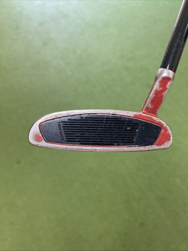 Used RH TaylorMade Spider Tour Red 34” Mallet Putter