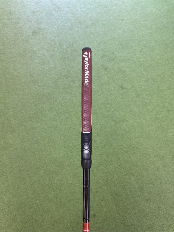 Used RH TaylorMade Spider Tour Red 34” Mallet Putter